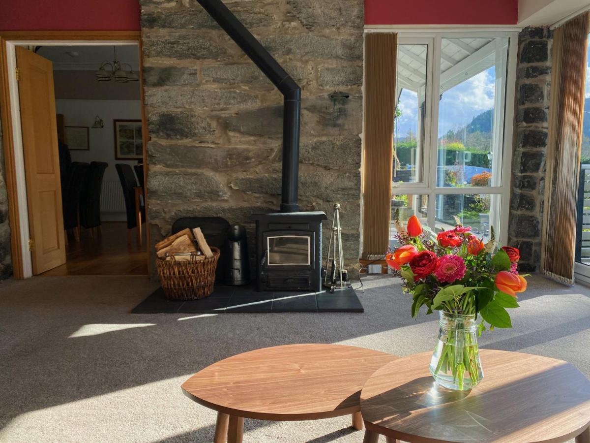 Tyn Y Fron 6 Bedroom House In Betws-Y-Coed Snowdonia Betws-y-Coed Exterior foto